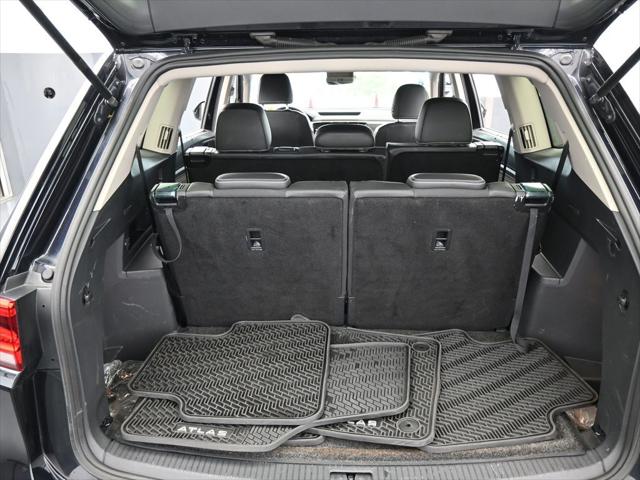 2022 Volkswagen Atlas 3.6L V6 SE w/Technology
