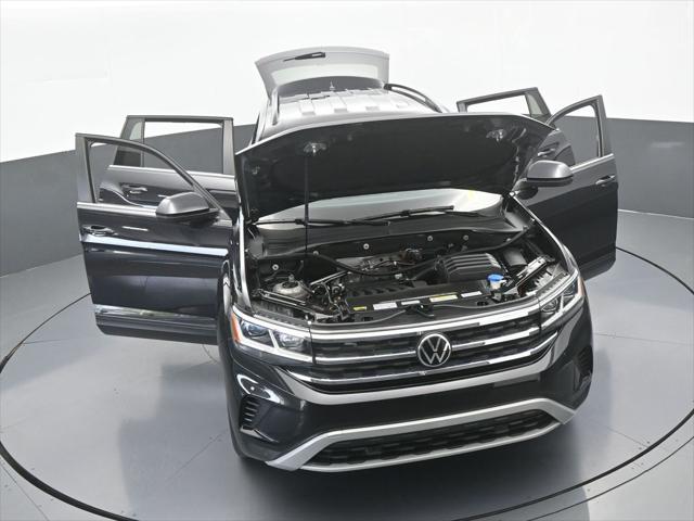 2022 Volkswagen Atlas 3.6L V6 SE w/Technology