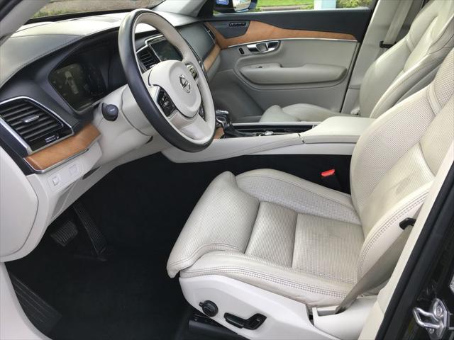 2019 Volvo XC90 T6 Inscription