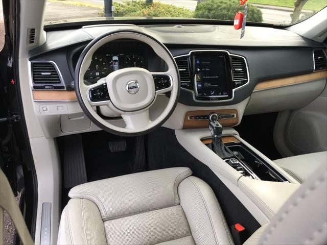 2019 Volvo XC90 T6 Inscription