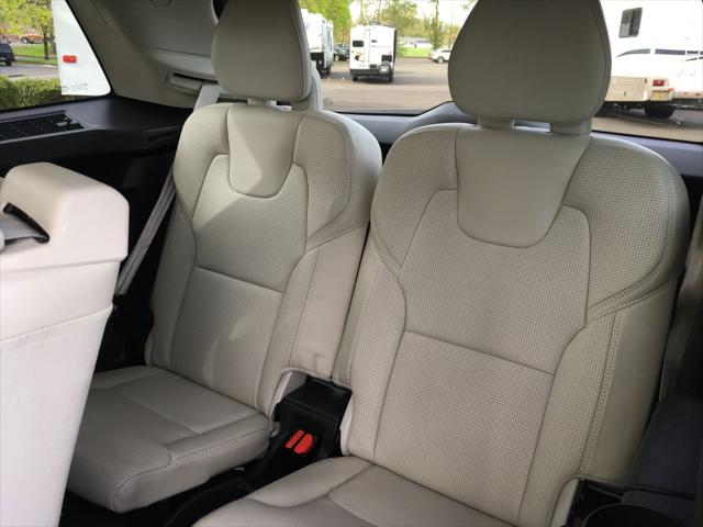 2019 Volvo XC90 T6 Inscription