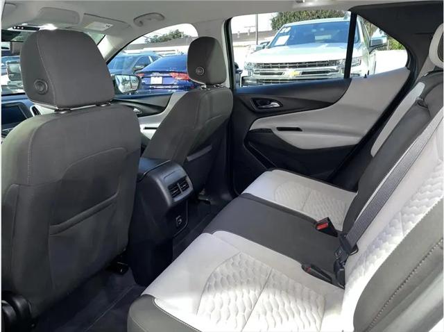 2021 Chevrolet Equinox FWD LS