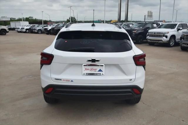 2026 Chevrolet Trax FWD LT