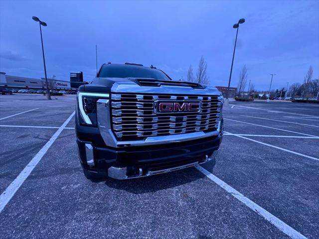 2024 GMC Sierra 3500HD 4WD Crew Cab Long Bed Denali