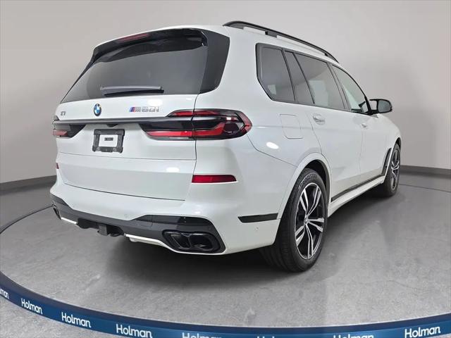 2025 BMW X7 M60i