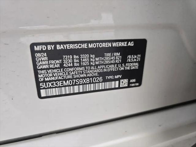 2025 BMW X7 M60i