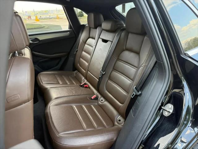 2015 Porsche Macan Turbo