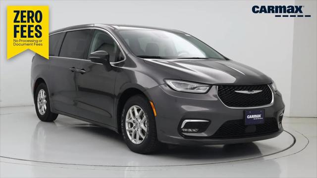 2023 Chrysler Pacifica Touring L for sale in Canoga Park, CA