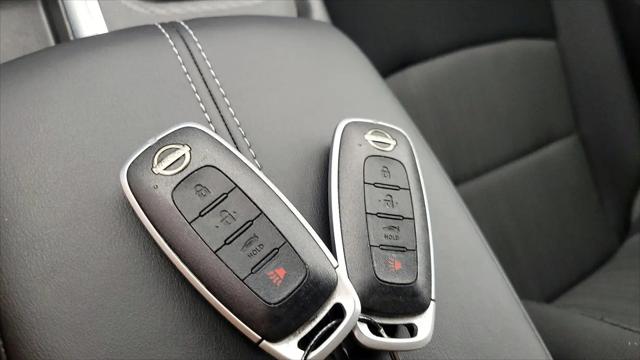 2024 Nissan Sentra SV Xtronic CVT