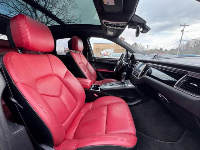 2018 Porsche Macan S