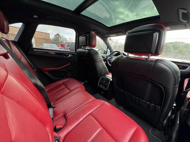 2018 Porsche Macan S