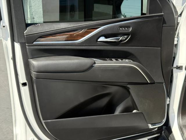 2021 Cadillac Escalade 2WD Premium Luxury