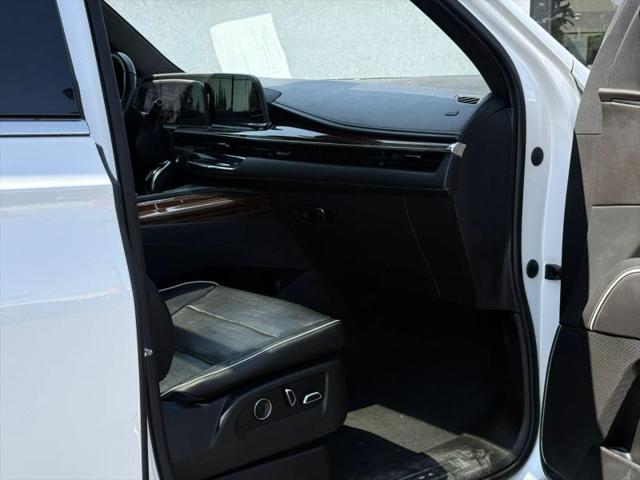 2021 Cadillac Escalade 2WD Premium Luxury
