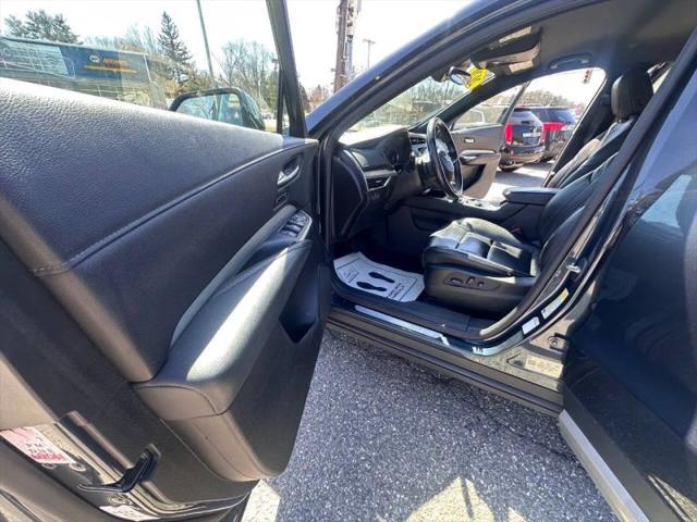 2020 Cadillac XT4 FWD Premium Luxury