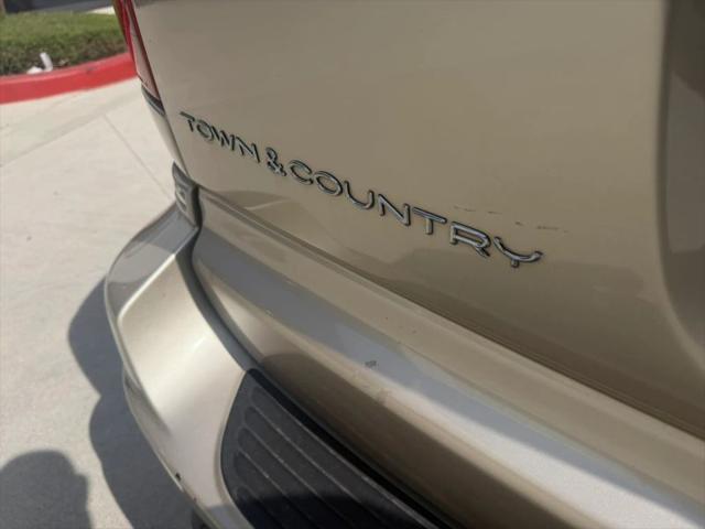 2007 Chrysler Town & Country Limited