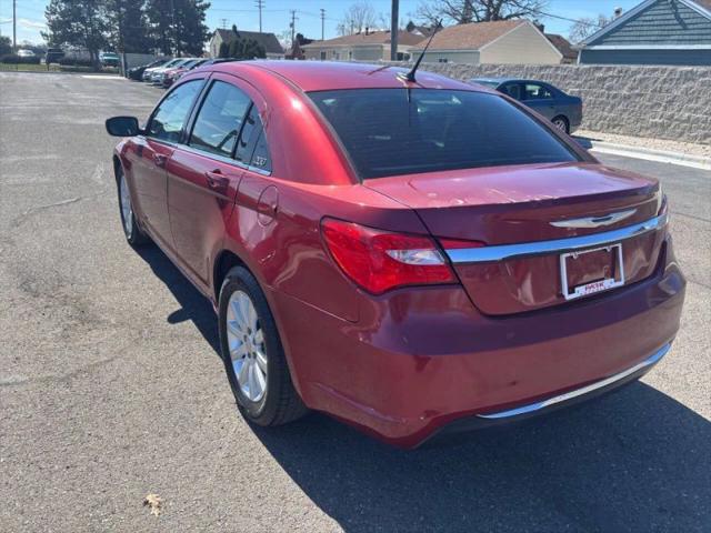 2011 Chrysler 200 Touring