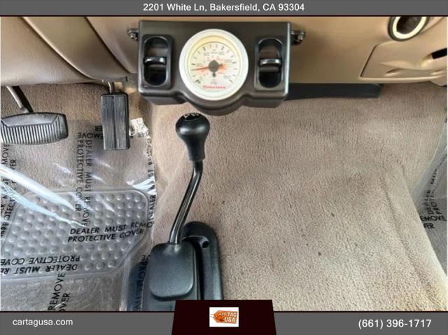 2001 Ford F-250 Base