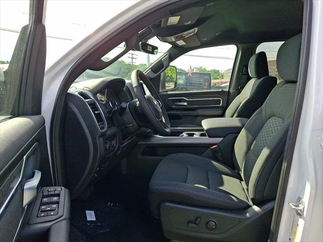 2026 Ram 1500 Big Horn Crew Cab 4x4 57 Box