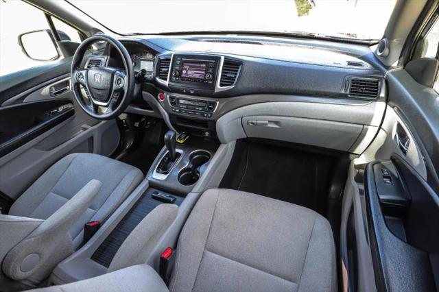 2016 Honda Pilot LX