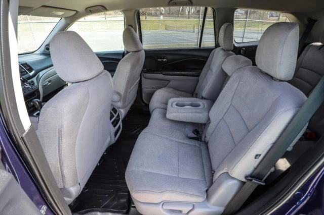 2016 Honda Pilot LX