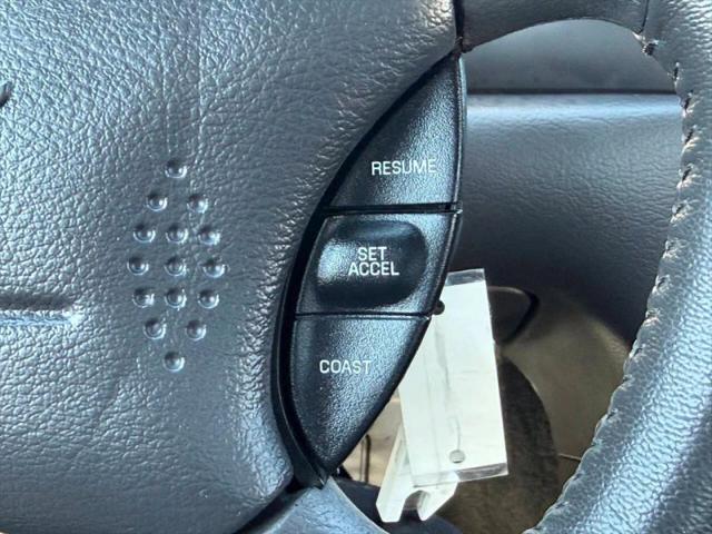2003 Ford Mustang Mach 1
