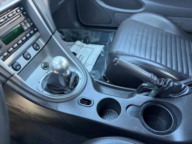 2003 Ford Mustang Mach 1