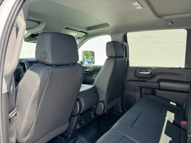 2026 Chevrolet Silverado 3500HD Crew Cab, Long Bed, WT Dual Rear Wheel, RWD