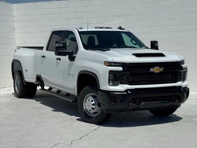 2026 Chevrolet Silverado 3500HD Crew Cab, Long Bed, WT Dual Rear Wheel, RWD