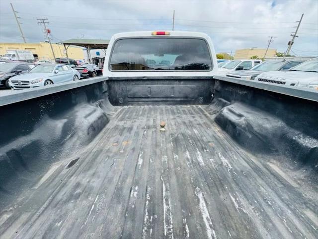 2004 Ford F-350 XL