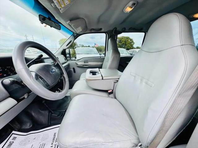 2004 Ford F-350 XL
