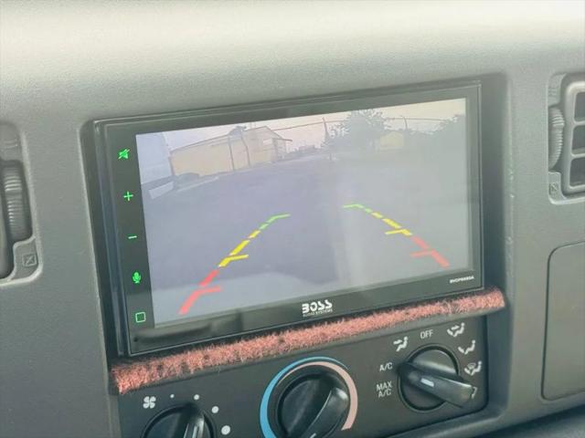 2004 Ford F-350 XL