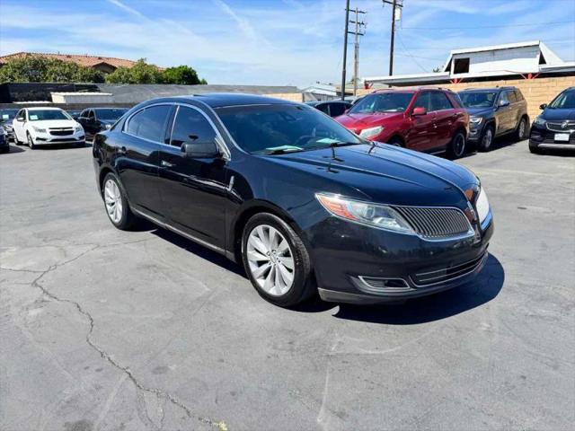 2015 Lincoln MKS Base