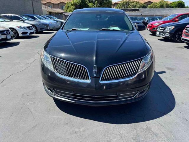 2015 Lincoln MKS Base