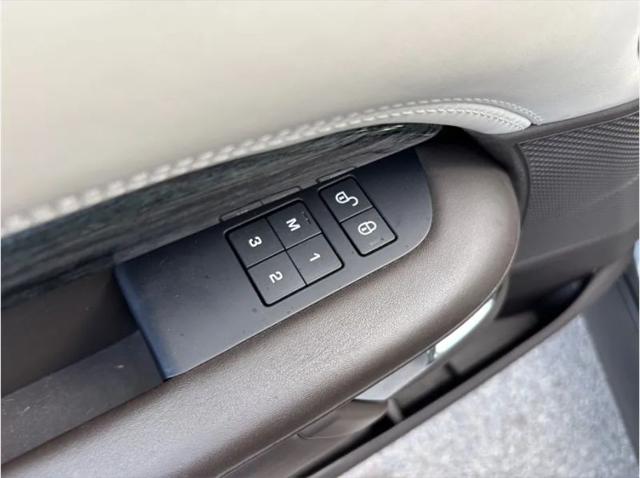 2019 Land Rover Discovery HSE LUXURY