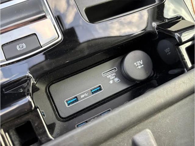 2019 Land Rover Discovery HSE LUXURY