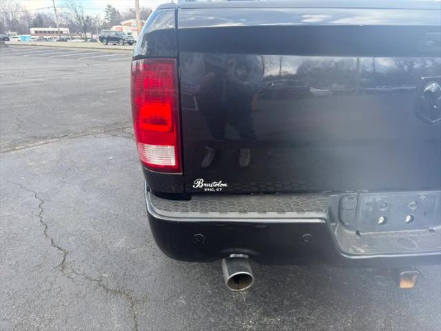 2019 Ram 1500 Classic Lone Star Crew Cab 4x4 5'7" Box