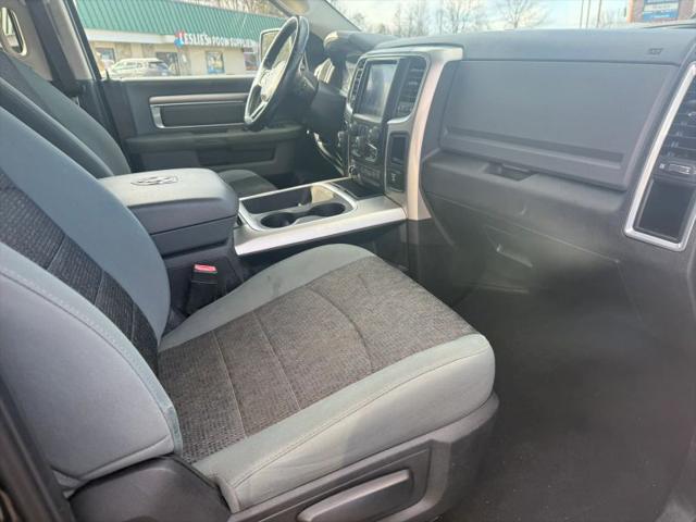 2019 Ram 1500 Classic Lone Star Crew Cab 4x4 5'7" Box