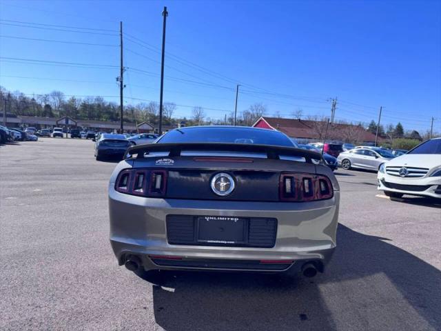2013 Ford Mustang V6