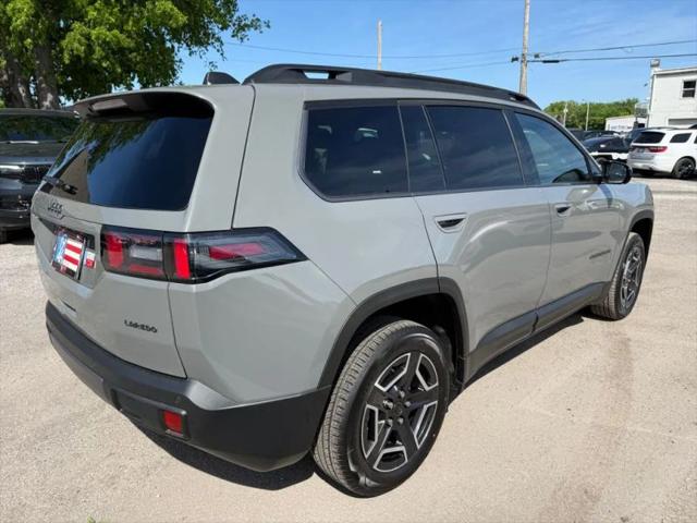 2026 Jeep Cherokee Laredo 4x4