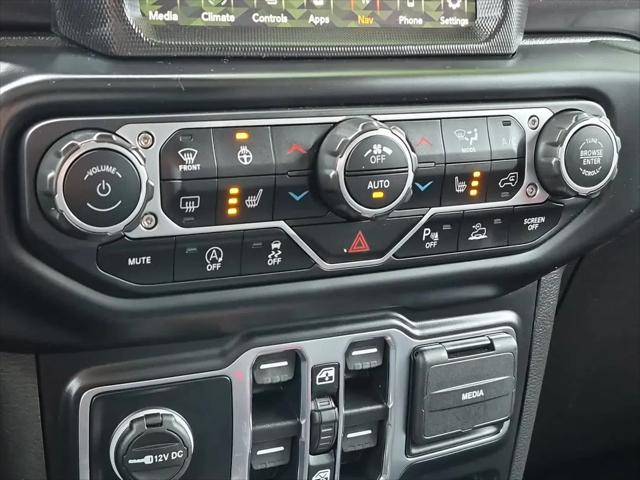 2022 Jeep Wrangler Unlimited Sahara Altitude 4x4