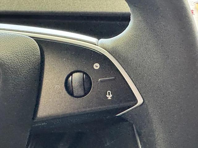 2026 Tesla Model Y Premium Rear-Wheel Drive