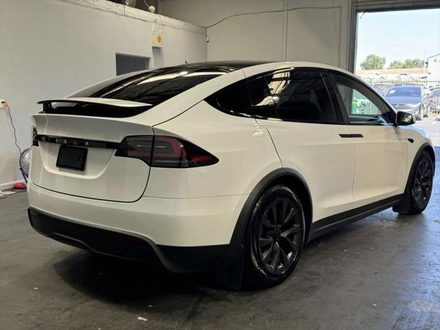 2024 Tesla Model X Long Range