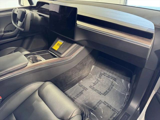 2024 Tesla Model X Long Range