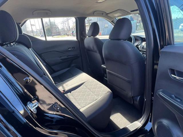 2020 Nissan Kicks SV Xtronic CVT