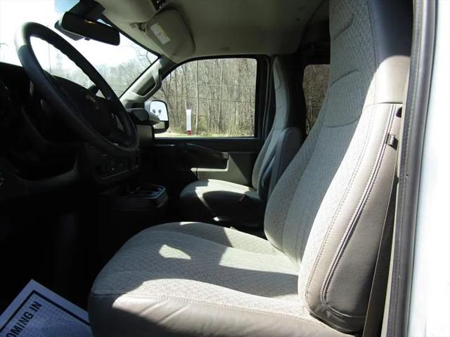 2019 Chevrolet Express LT