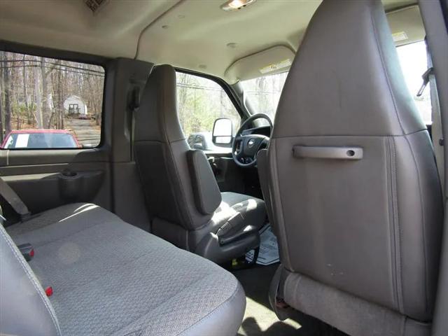 2019 Chevrolet Express LT