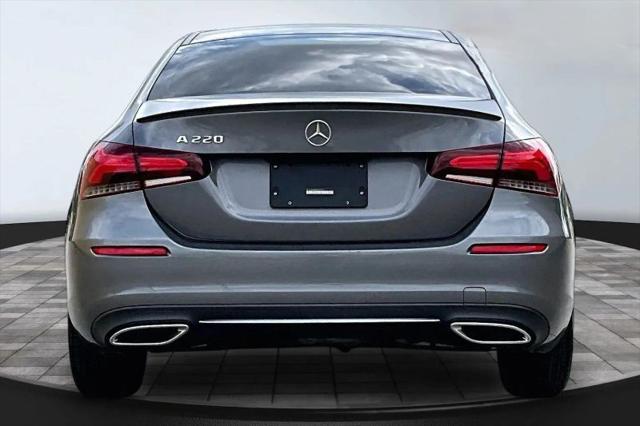 2021 Mercedes-Benz A 220 A 220
