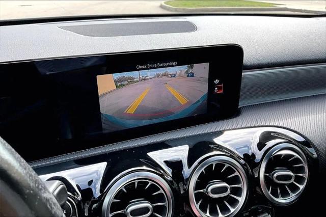 2021 Mercedes-Benz A 220 A 220