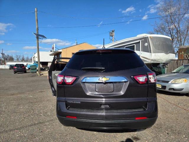 2017 Chevrolet Traverse LS