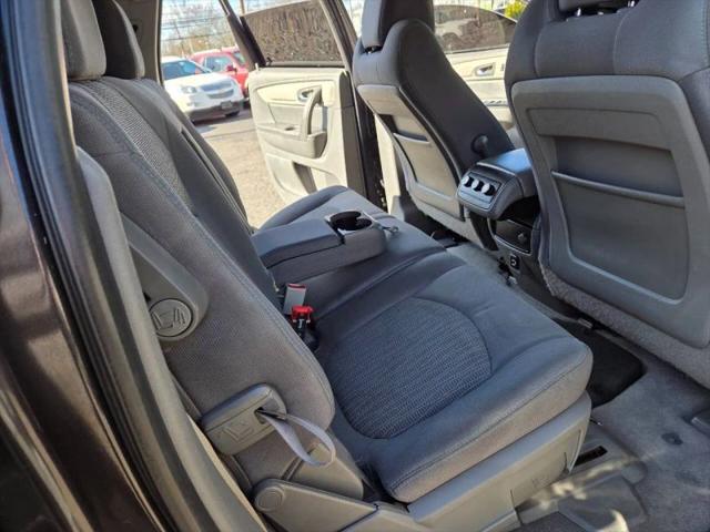 2017 Chevrolet Traverse LS